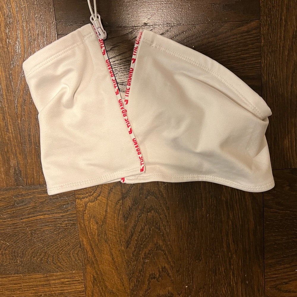 LF Zip-Up Crop Top